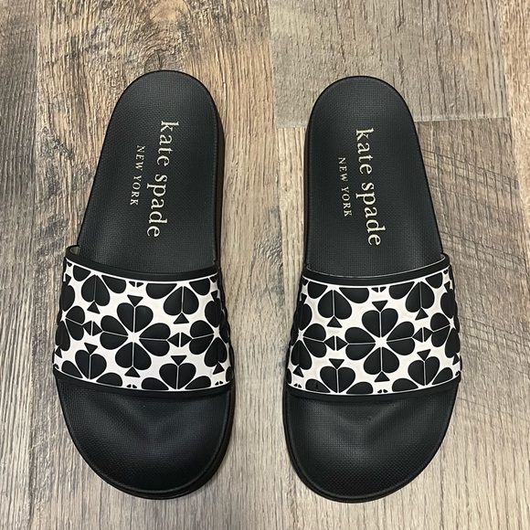 kate spade Shoes - Like New Kate Spade Olympia Black Slides, size 7B